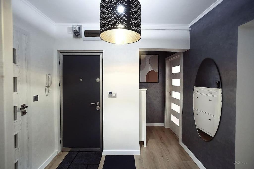 Raul'S Apartament - 3 Rooms Тыргу-Муреш Экстерьер фото